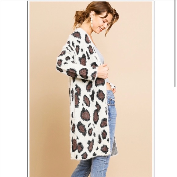 🔥LAST ONE Fuzzy Animal Print Open Front Cardigan - Picture 2 of 8